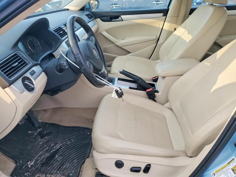 Photo 7 from auction – 2012 VOLKSWAGEN PASSAT SE with VIN 1VWBP7A35CC074228