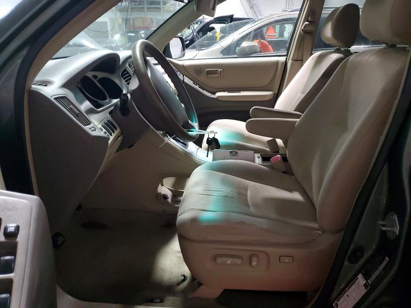 Photo 7 from auction – 2006 TOYOTA HIGHLANDER with VIN JTEGP21A260094108