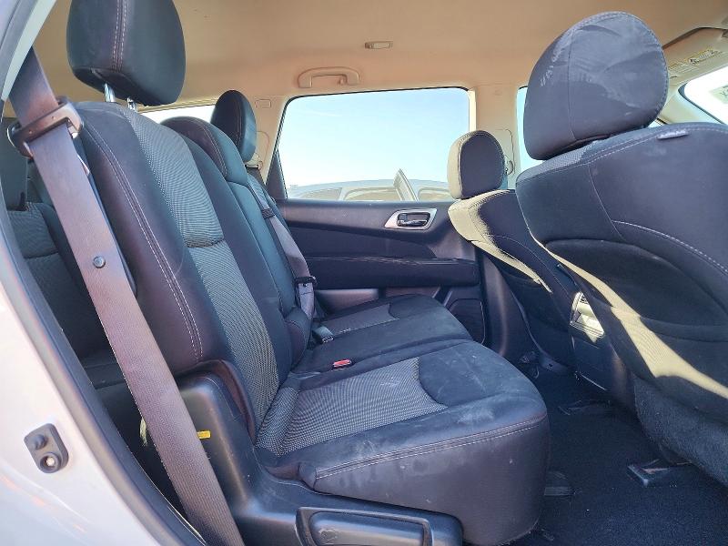 Photo 11 from auction – 2017 NISSAN PATHFINDER with VIN 5N1DR2MN6HC617742