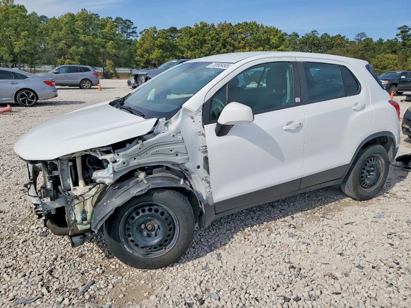 CHEVROLET TRAX LS 2017 with VIN KL7CJKSB5HB174132 - Photo from auction