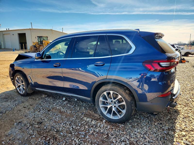 Photo 2 from auction – 2021 BMW X5 SDRIVE with VIN 5UXCR4C04M9G10668