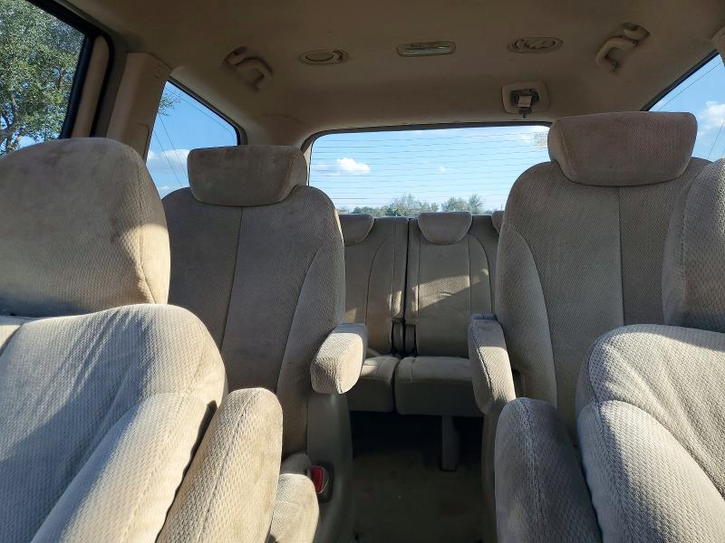 Photo 10 from auction – 2006 KIA SEDONA with VIN KNDMB233X66076490