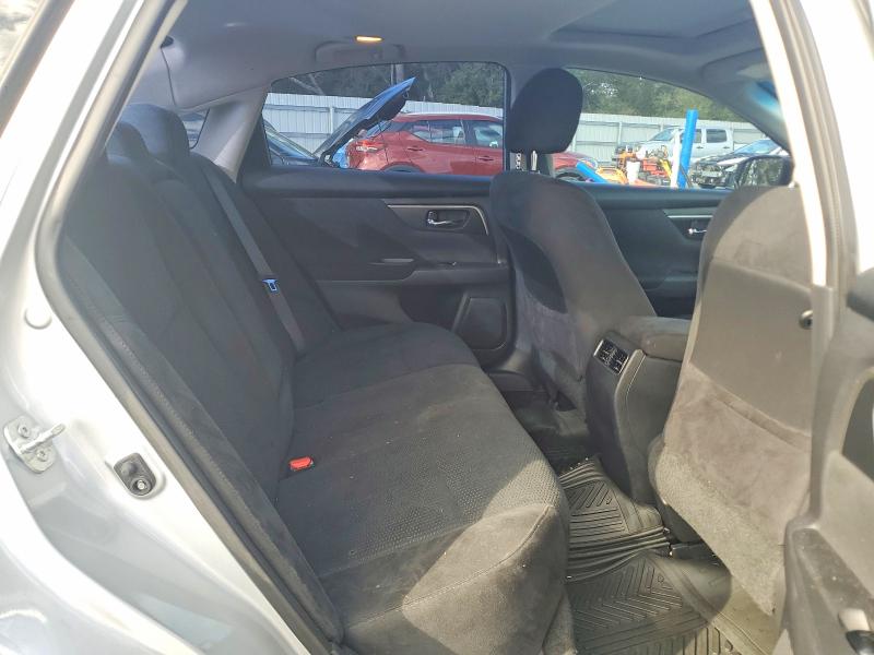 Photo 10 from auction – 2015 NISSAN ALTIMA 2.5 with VIN 1N4AL3AP4FC244630