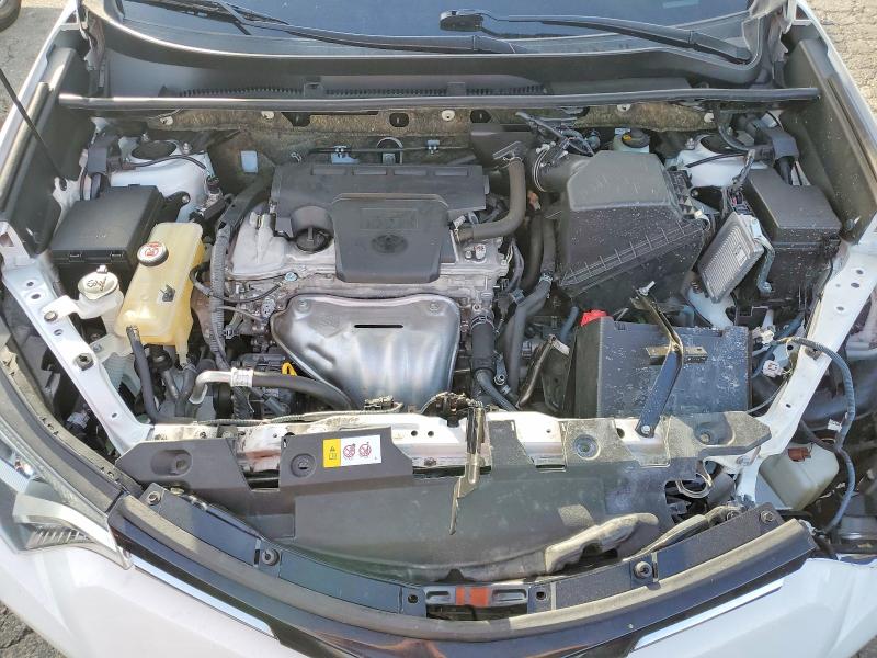 Foto 12 de la subasta – 2017 TOYOTA RAV4 XLE con VIN JTMWFREV0HD105157