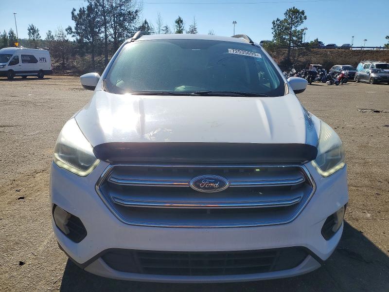 Photo 5 from auction – 2017 FORD ESCAPE with VIN 1FMCU0GD9HUC42683