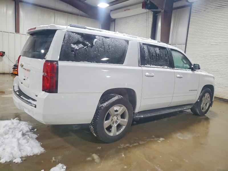Photo 3 from auction – 2017 CHEVROLET SUBURBAN C with VIN 1GNSCJKC7HR171842