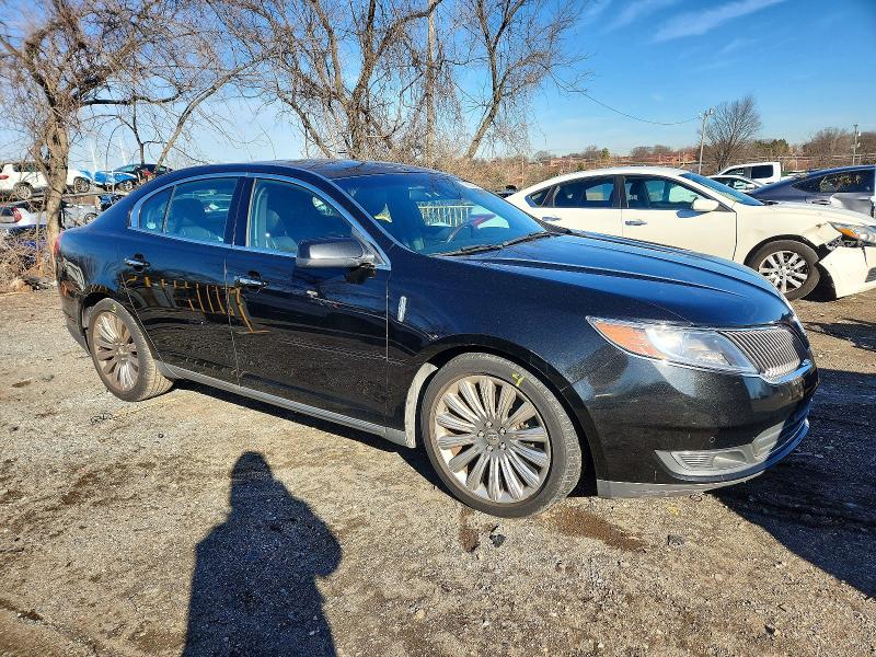 Photo 4 from auction – 2015 LINCOLN MKS with VIN 1LNHL9DK4FG604107
