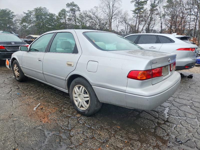 Photo 2 from auction – 2001 TOYOTA CAMRY with VIN 4T1BG22K41U038173