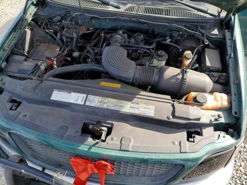 Photo 11 from auction – 2000 FORD F150 with VIN 1FTRX18L5YNB51616