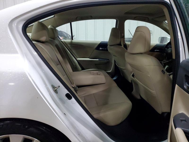 Photo 10 from auction – 2015 HONDA ACCORD with VIN 1HGCR2F87FA090361