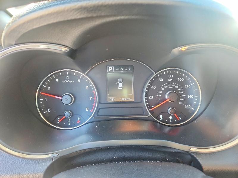 Photo 9 from auction – 2018 KIA FORTE with VIN 3KPFL4A70JE204164