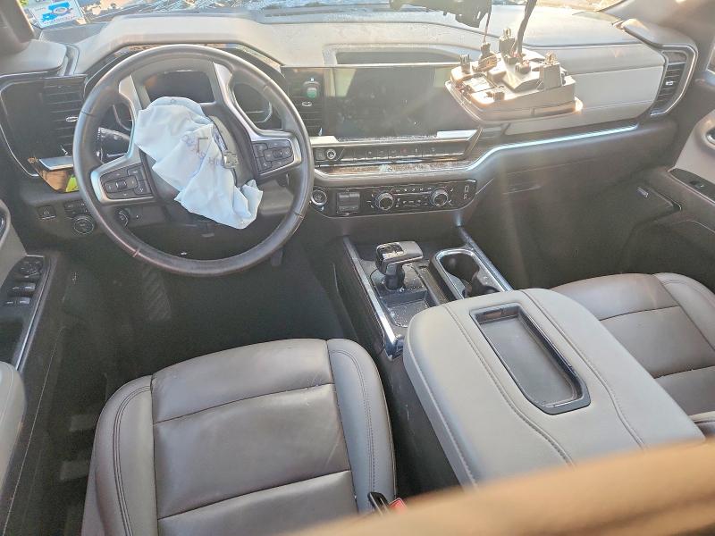Photo 8 from auction – 2022 CHEVROLET SILVERADO with VIN 3GCUDFED1NG572055