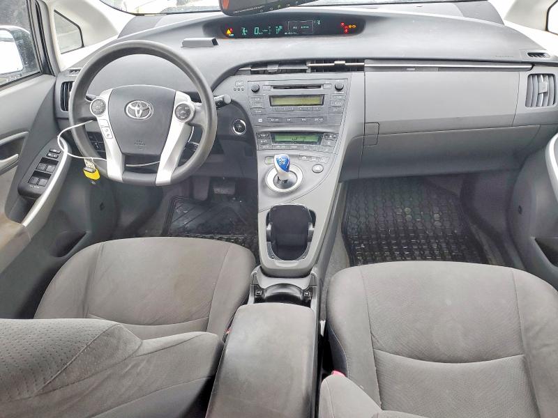 Photo 8 from auction – 2010 TOYOTA PRIUS with VIN JTDKN3DUXA0136260