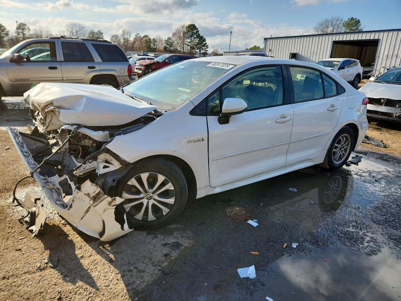 TOYOTA COROLLA LE 2020 with VIN JTDEBRBE2LJ022352 - Photo from auction