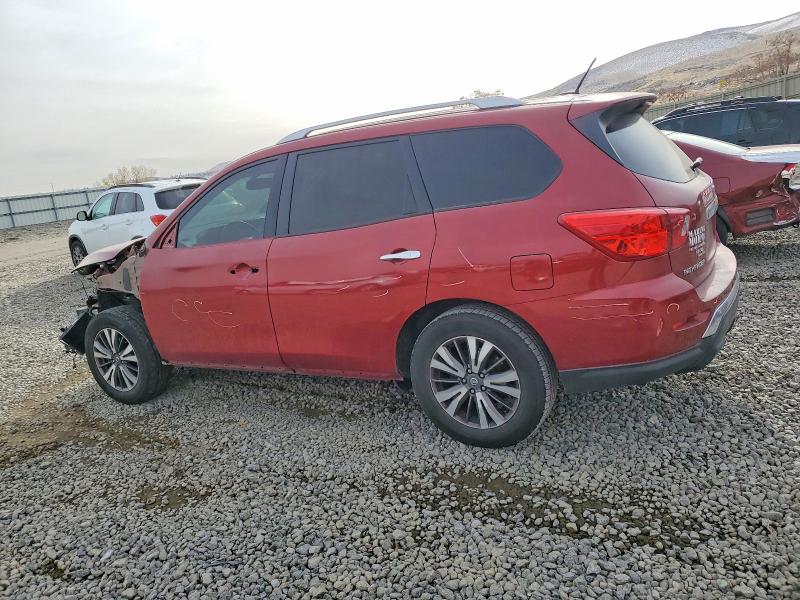 Photo 2 from auction – 2017 NISSAN PATHFINDER with VIN 5N1DR2MM4HC651556