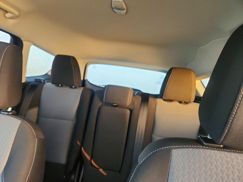 Foto 10 de la subasta – 2018 FORD ESCAPE con VIN 1FMCU0GD7JUB23696