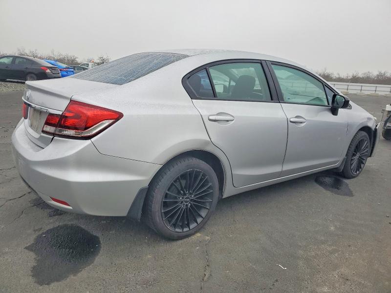 Zdjęcie 3 z aukcji – 2014 HONDA CIVIC LX z VIN 19XFB2F56EE243233