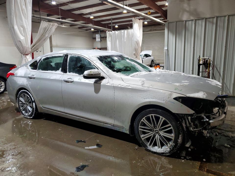 Photo 4 from auction – 2018 GENESIS G80 with VIN KMHGN4JE4JU241034