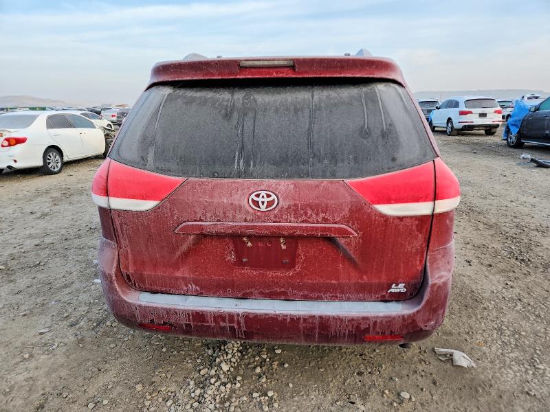 Photo 6 from auction – 2011 TOYOTA SIENNA LE with VIN 5TDJK3DC5BS015923