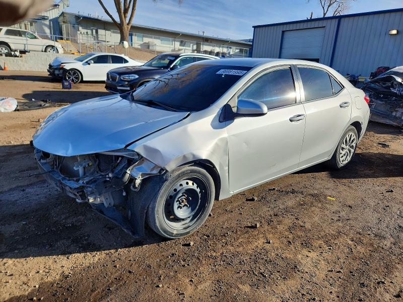TOYOTA COROLLA L 2018 مع رقم تعريف المركبة 5YFBURHE6JP751628 - صورة من المزاد