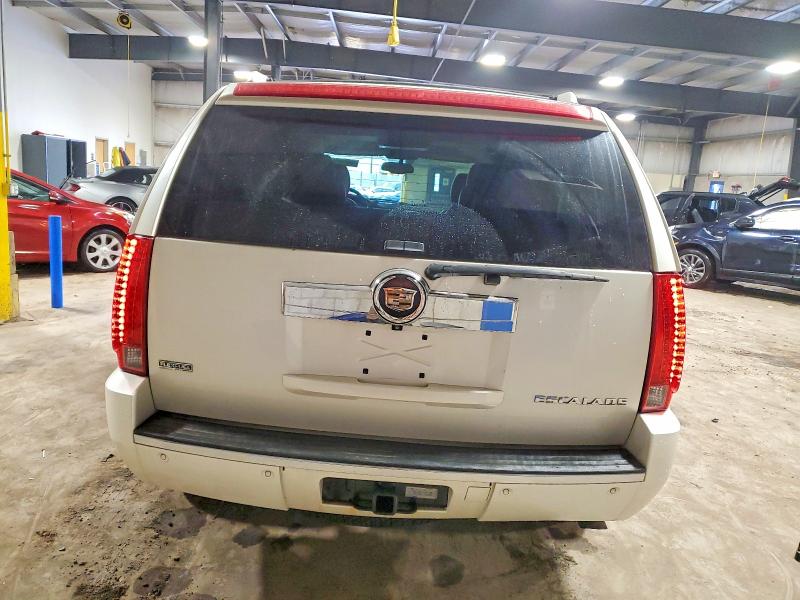 Photo 6 from auction – 2011 CADILLAC ESCALADE P with VIN 1GYS4CEF7BR115473