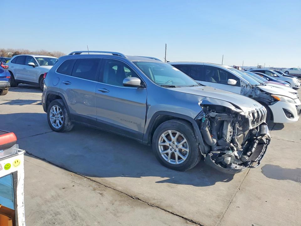 Photo 4 from auction – 2016 JEEP CHEROKEE L with VIN 1C4PJLCS9GW247311
