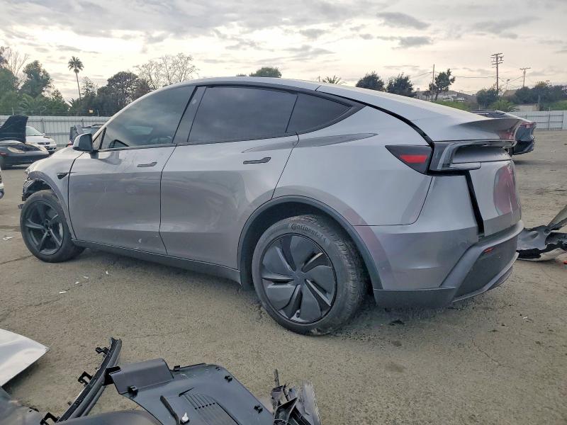 Photo 2 from auction – 2026 TESLA MODEL Y with VIN 7SAYGDED9TF426490