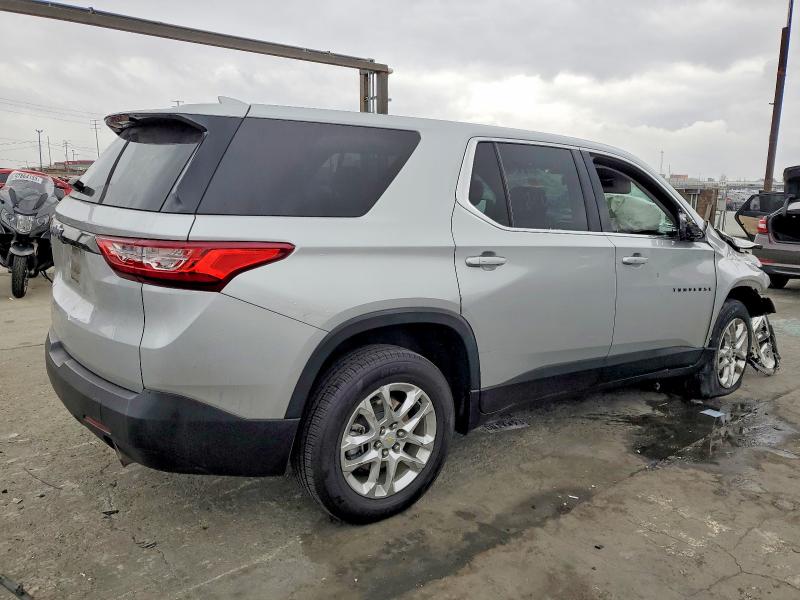 Photo 3 from auction – 2020 CHEVROLET TRAVERSE L with VIN 1GNERFKW7LJ311494