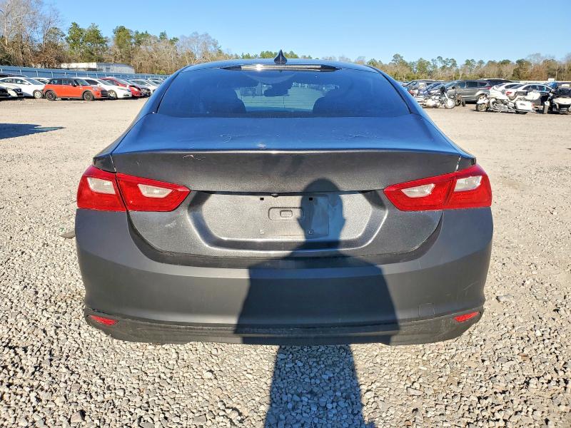 Photo 6 from auction – 2018 CHEVROLET MALIBU with VIN 1G1ZD5ST4JF158347