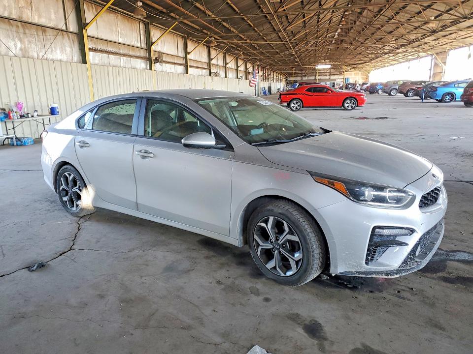 Photo 4 from auction – 2019 KIA FORTE FE with VIN 3KPF24AD8KE124993