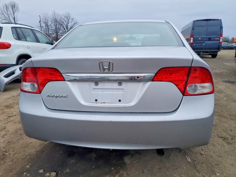 Photo 6 from auction – 2011 HONDA CIVIC LX with VIN 19XFA1F50BE042565