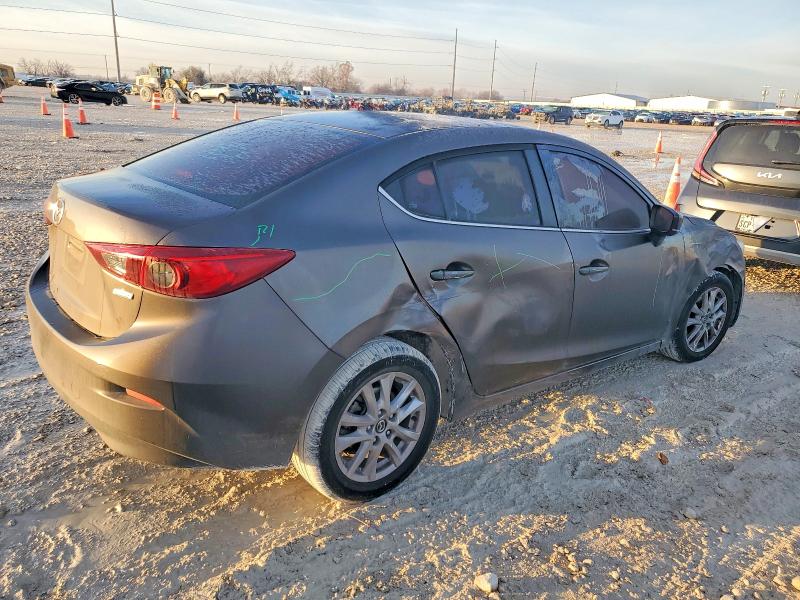 Photo 3 from auction – 2017 MAZDA 3 with VIN 3MZBN1U75HM141854