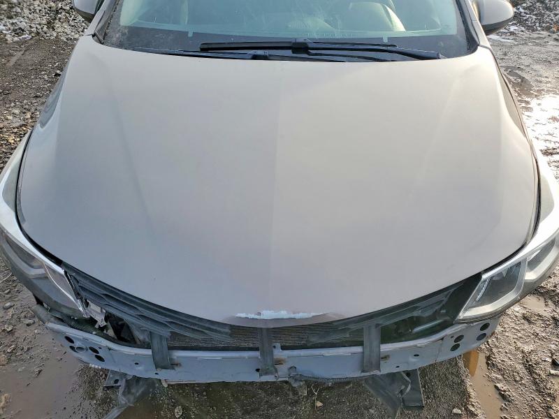 Photo 11 from auction – 2018 CHEVROLET CRUZE LT with VIN 3G1BE6SM1JS650455