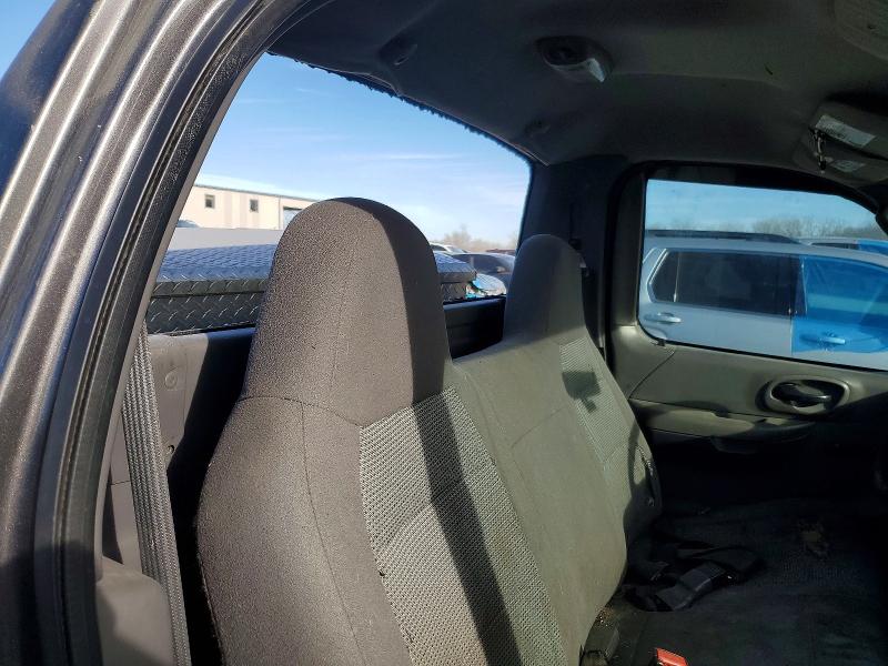 Photo 10 from auction – 2003 FORD F150 with VIN 2FTRF18W03CB06630