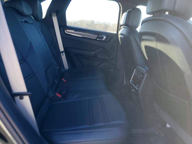 Photo 11 from auction – 2023 PORSCHE CAYENNE with VIN WP1AA2AY8PDA05739