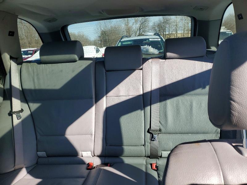 Photo 10 from auction – 2005 BMW X5 3.0I with VIN 5UXFA13565LY14386