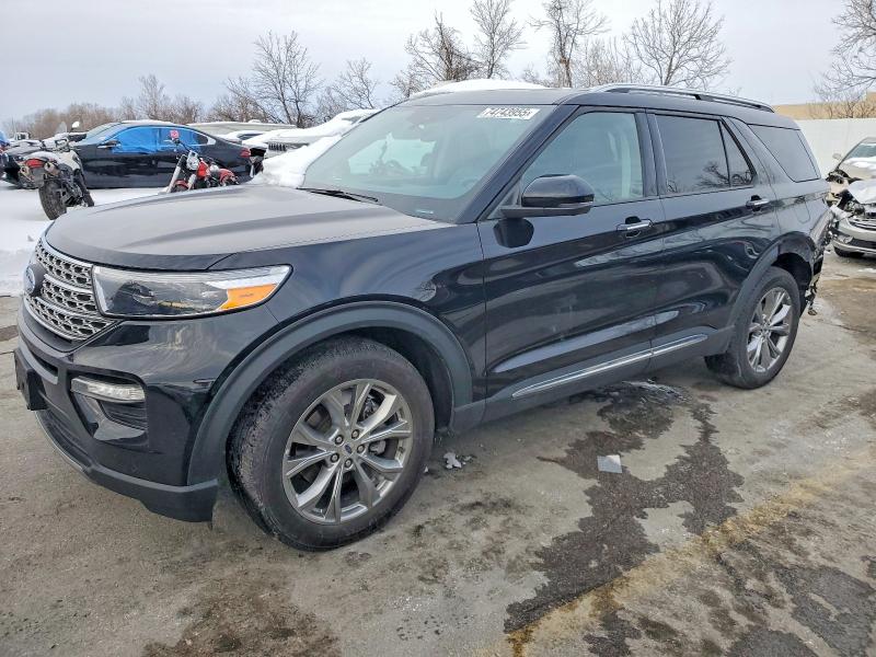 FORD EXPLORER 2022 with VIN 1FMSK8FH5NGA75561 - Photo from auction