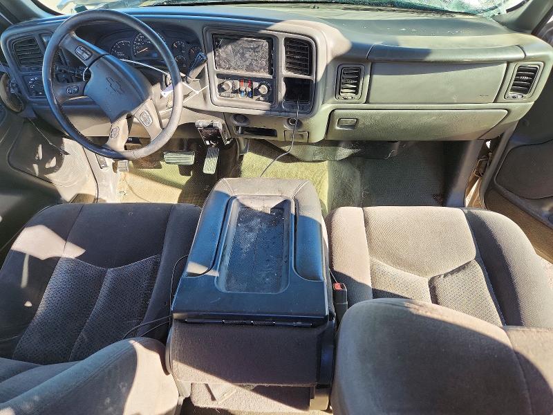 Photo 8 from auction – 2005 CHEVROLET SILVERADO with VIN 1GCHK232X5F850602