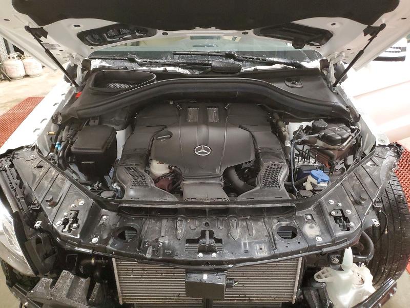 Photo 12 from auction – 2018 MERCEDES-BENZ GLS 450 4M with VIN 4JGDF6EE7JB084763