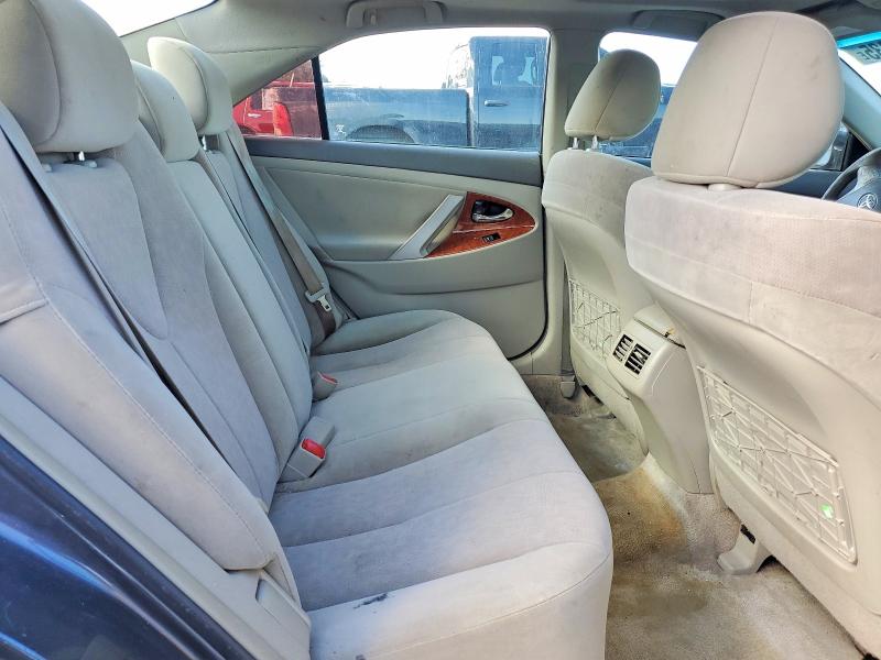 Foto 10 de la subasta – 2011 TOYOTA CAMRY BASE con VIN 4T1BF3EK2BU200646