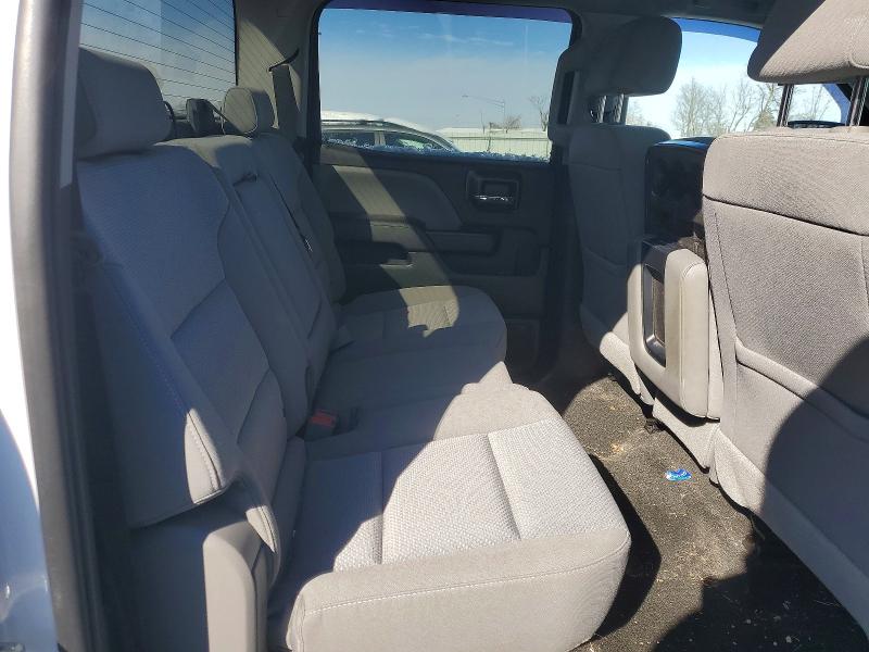 Photo 10 from auction – 2018 CHEVROLET SILVERADO with VIN 3GCUKPEH7JG130129