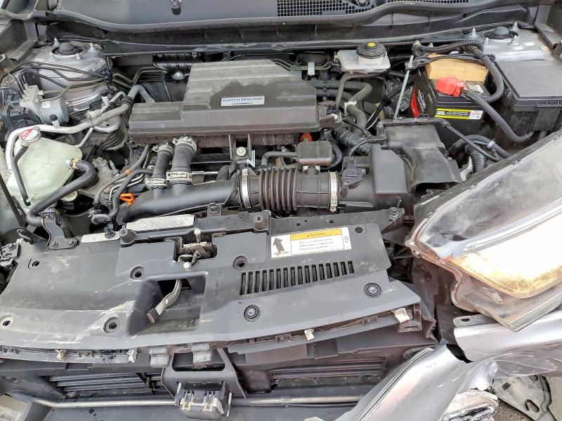 Photo 12 from auction – 2018 HONDA CR-V EX with VIN 7FARW2H58JE012860
