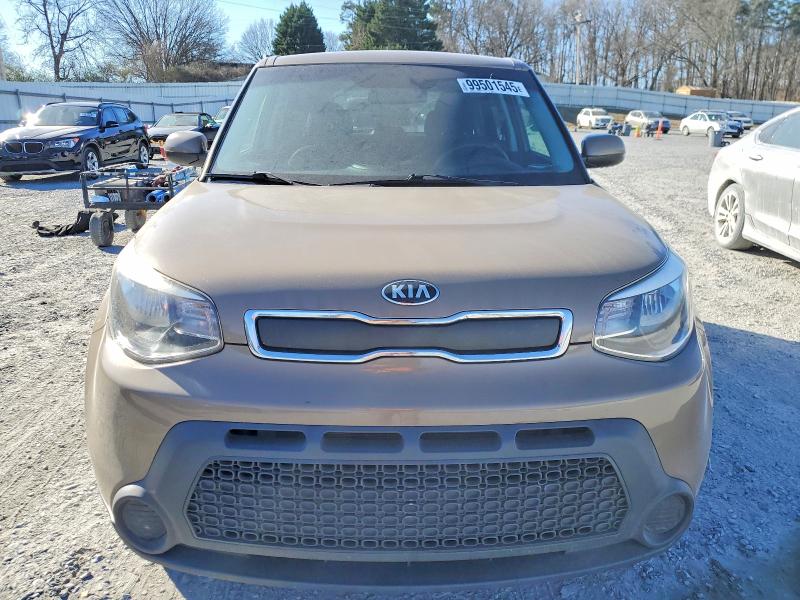 Photo 5 from auction – 2015 KIA SOUL with VIN KNDJN2A29F7188146