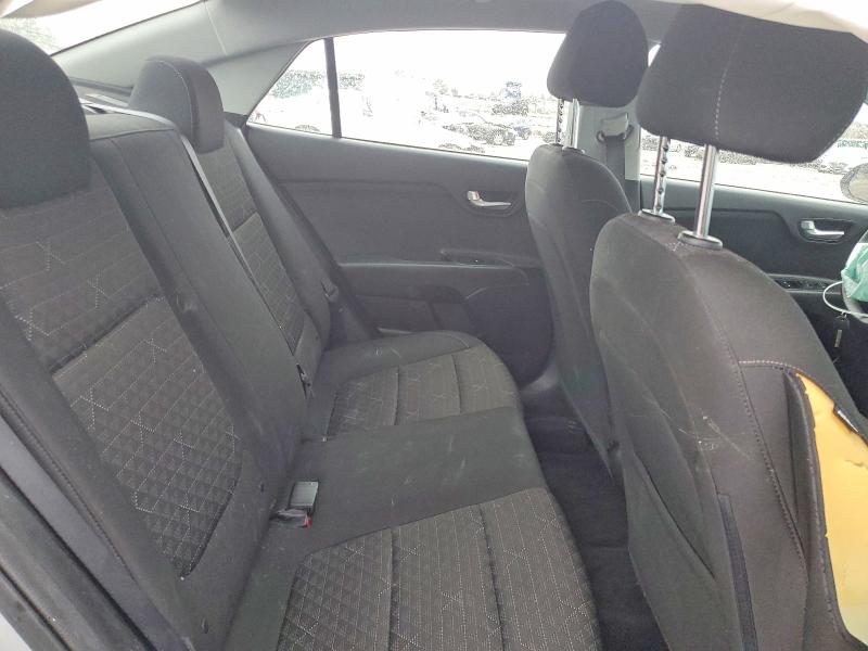 Photo 10 from auction – 2021 KIA RIO with VIN 3KPA24AD5ME412483