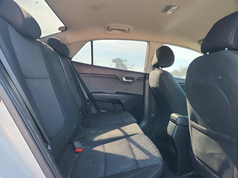 Photo 10 from auction – 2019 KIA RIO with VIN 3KPA24AB2KE198550