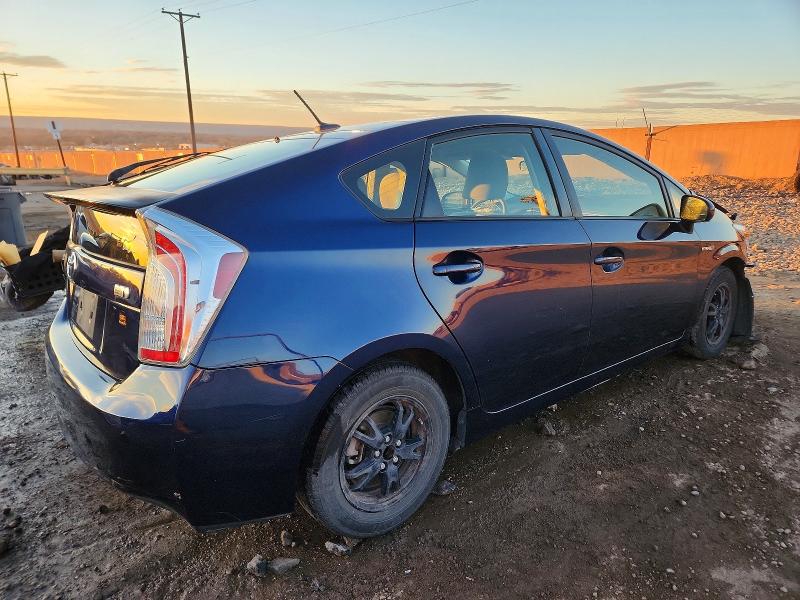 Photo 3 from auction – 2012 TOYOTA PRIUS with VIN JTDKN3DU7C1555017