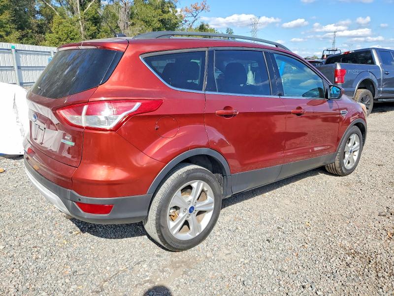 Photo 3 from auction – 2014 FORD ESCAPE SE with VIN 1FMCU0GX4EUA04648