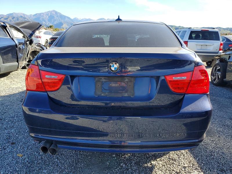 Photo 6 from auction – 2011 BMW 328 I SULE with VIN WBAPH5C56BF094152
