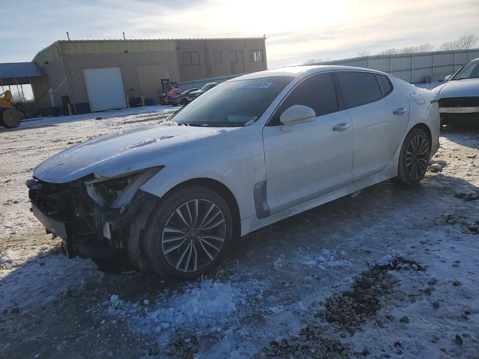 KIA STINGER 2019 con VIN KNAE15LA9K6051367 - Foto de la subasta