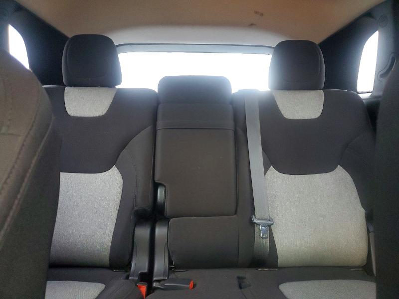 Photo 10 from auction – 2014 JEEP CHEROKEE S with VIN 1C4PJLAS4EW322707